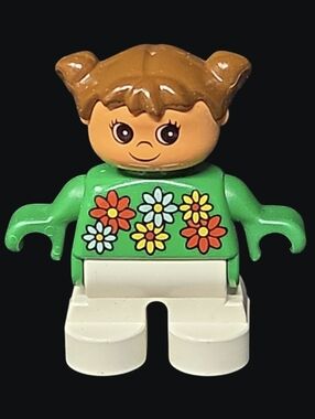 Vintage Lego Duplo "Type 2 Girl" Building Figure #6453pb026